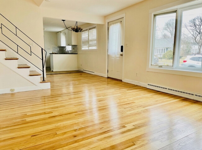 Photo - 65 Barbara Ln