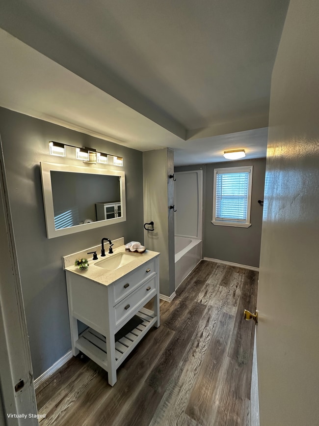 Photo - 3435 Bergman Ave