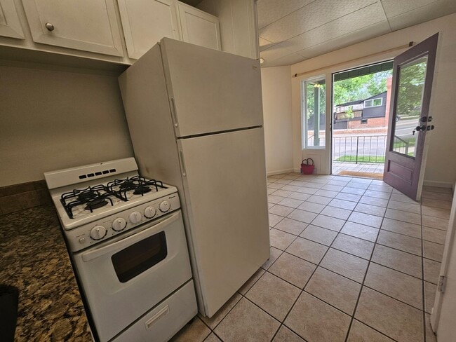 Highlands Adorable 1 Bedroom Apartment in ... - Highlands Adorable 1 Bedroom Apartment in ... Unidad 3414 W 23rd Ave #4