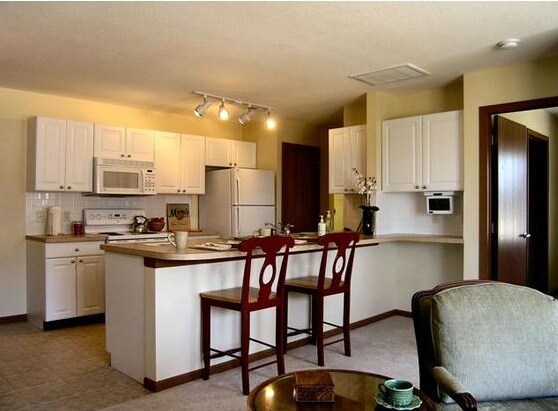 Kitchen - Shalimar Properties - Kingfisher Ct.