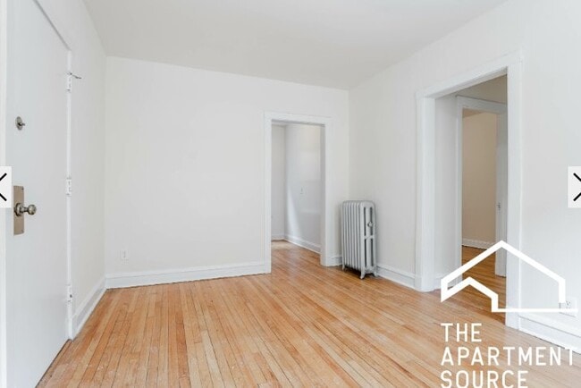 Building Photo - 2649 N Spaulding Ave