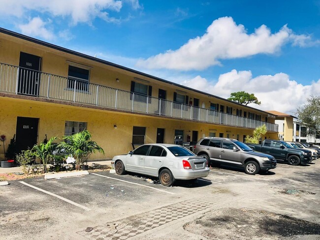 2Bed 2Bath Condo Lake worth - 2Bed 2Bath Condo Lake worth Unit 202