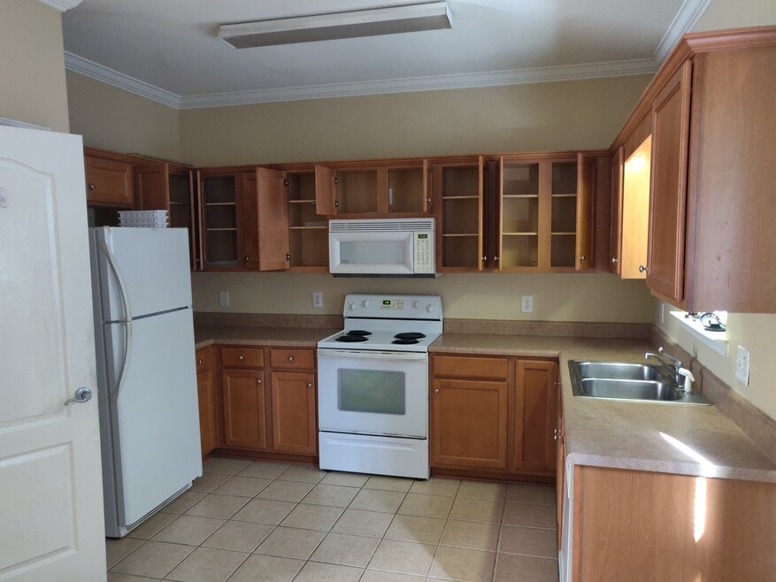 5254 Cottage Ln