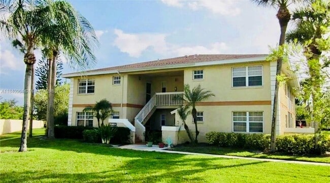 Photo - 1566 SE Royal Green Cir Unit 203