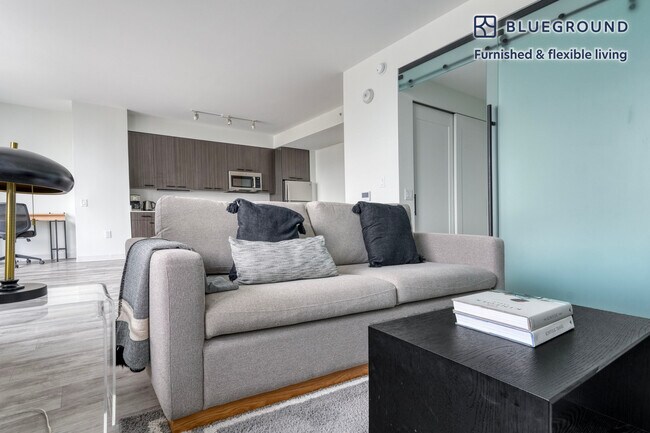 Photo - 501 Brazos St Unidad FL20-ID254