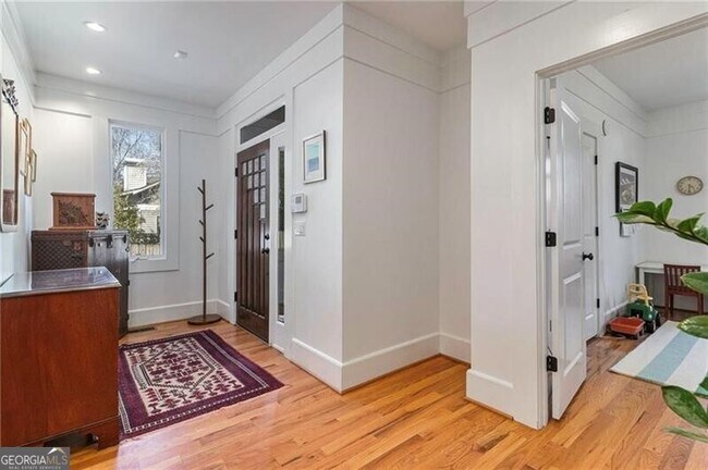Photo - 623 Ansley St
