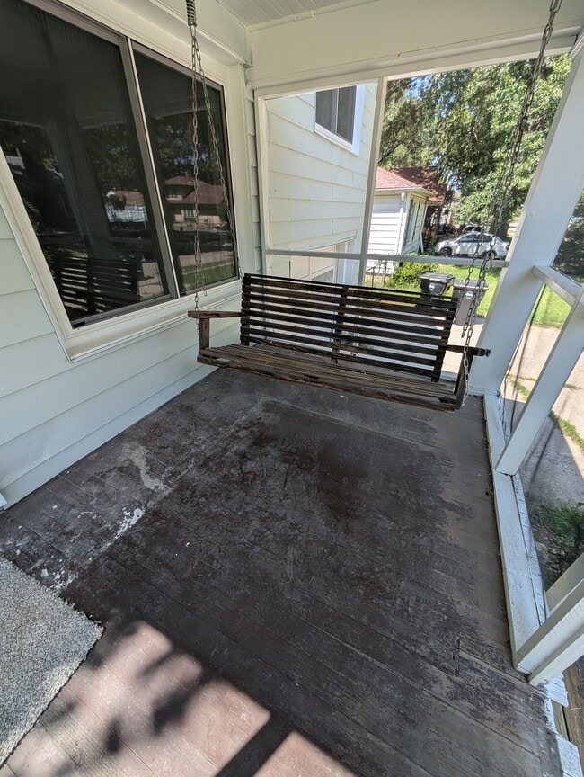 Photo - 731 SW Wayne Ave