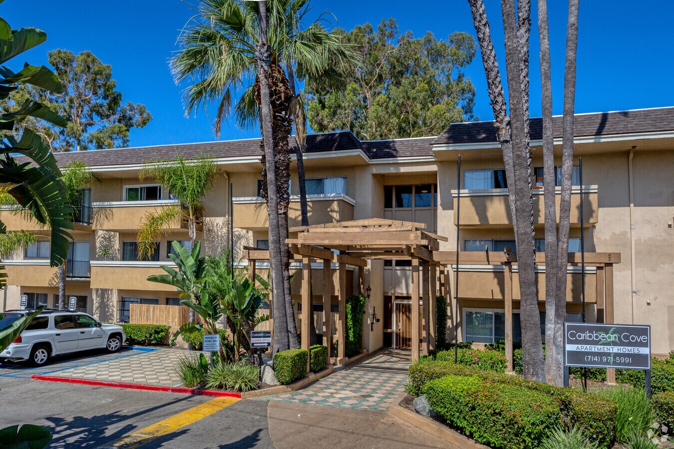 Caribbean Cove Apartments For Rent In Anaheim Ca Forrent Com