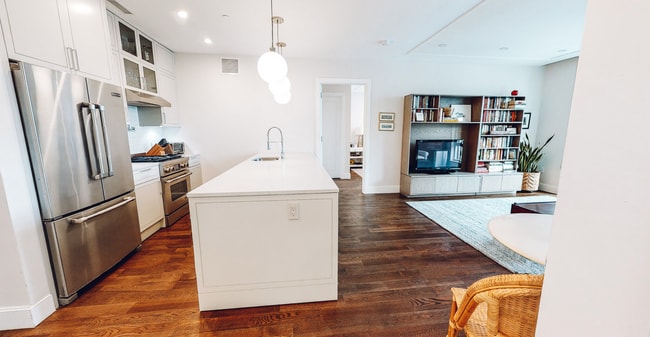 Photo - 370 9th St Unit 226 - Studio