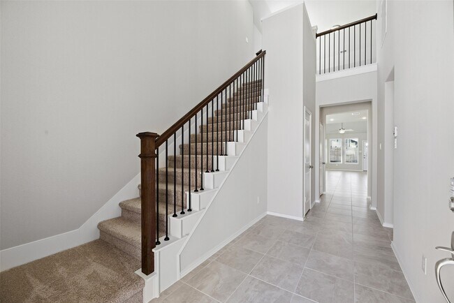 Photo - 218 Twilight Mdw Wy