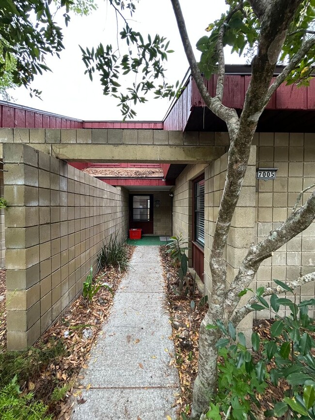 Photo - 2/2 In Green Leaf