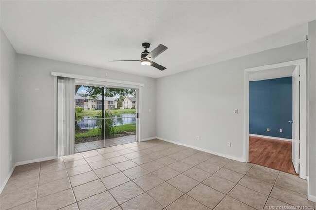 Photo - 3151 SE Aster Ln Unit 1302