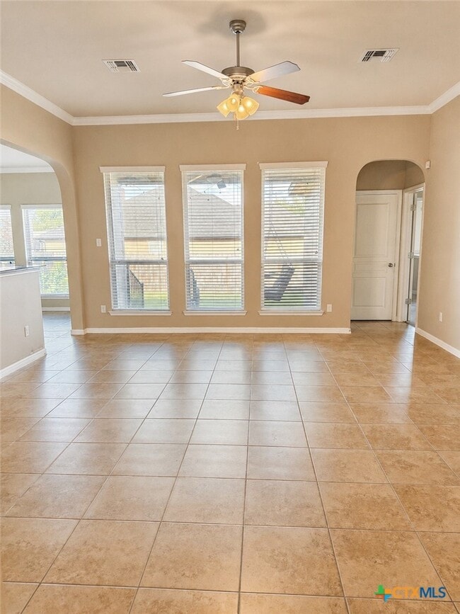 Photo - 187 Chering Dr
