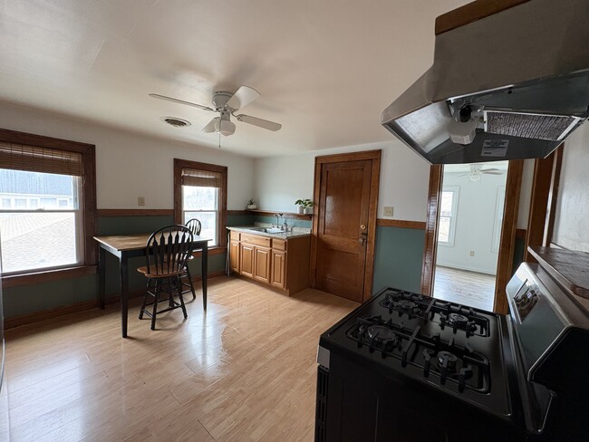 Photo - 366 Penora St Unidad Upper