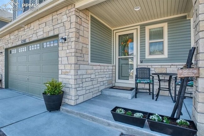 Photo - 6398 Moate Ln