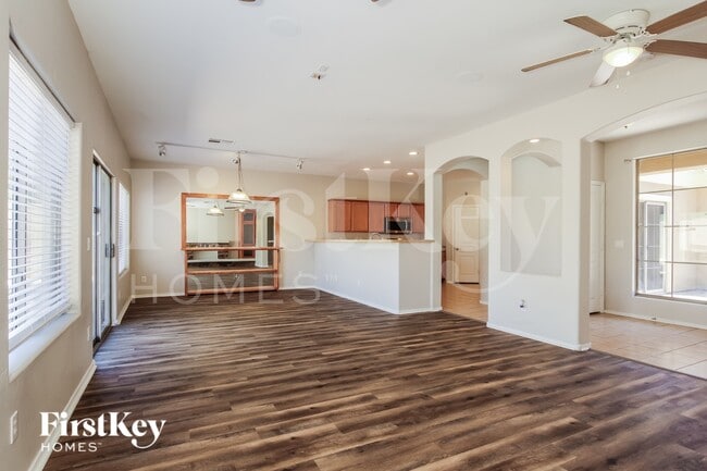 Photo - 7803 S 5th Dr