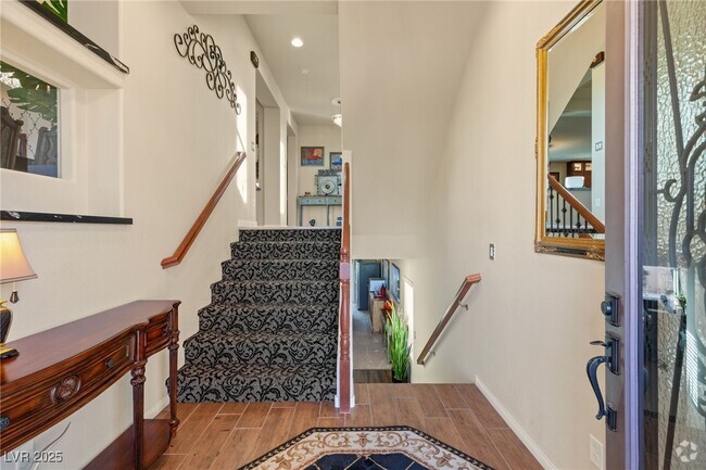 Building Photo - 6595 Creekside Cellars Ct Rental