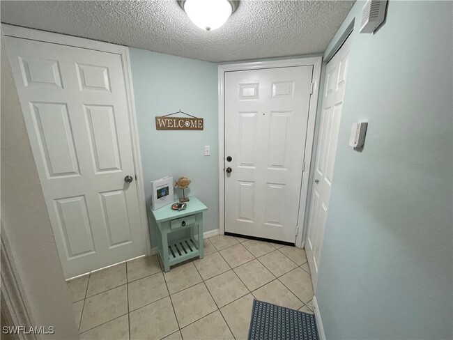 Photo - 8870 Colonnades Ct W Unidad 312