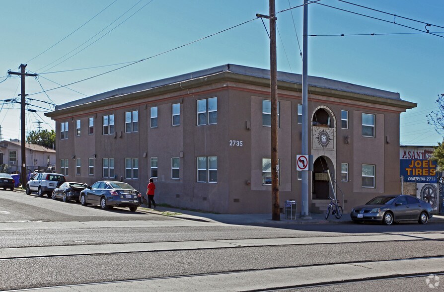 Building Photo