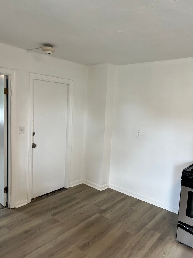 20 Social St Unit 1