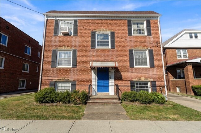 Building Photo - 6150 Ridge Rd Unit 1 Rental