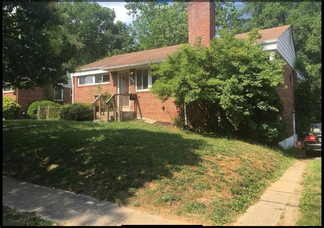 Photo - 6705 Forest Hill Dr