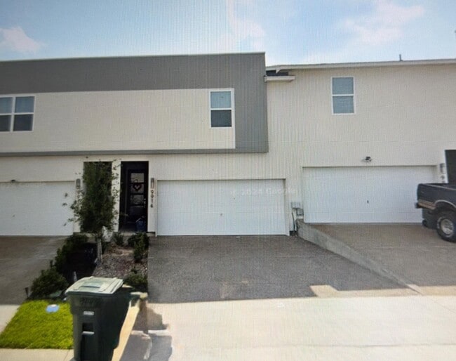 Photo - 9914 Kaspar Dr Unidad 9914