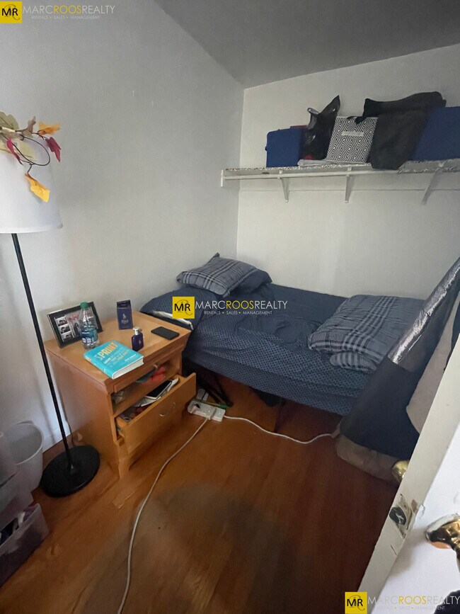 852 Huntington Ave Unit 2