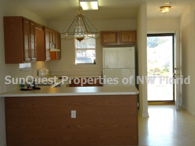 Photo - Cute cottage style home ready 6/5!