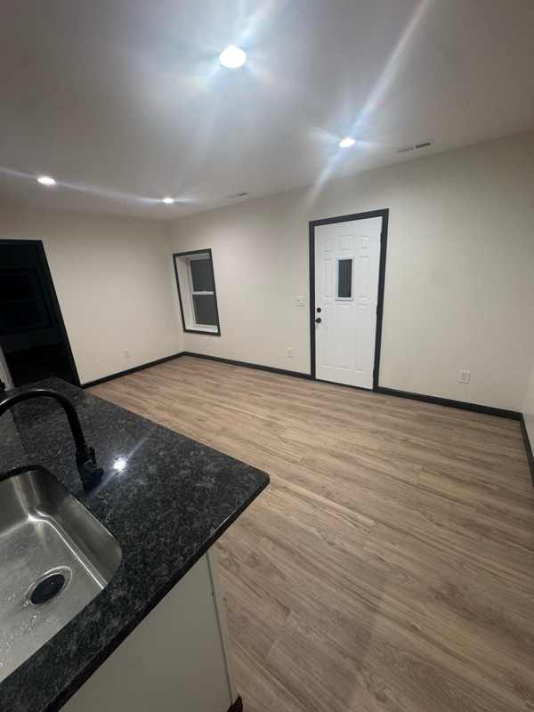 Photo - 208 N White River Ave