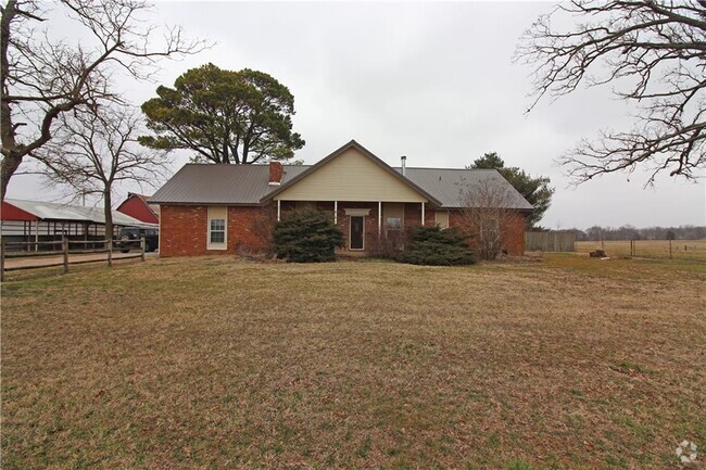 Building Photo - 2210 Kinyon Rd Rental