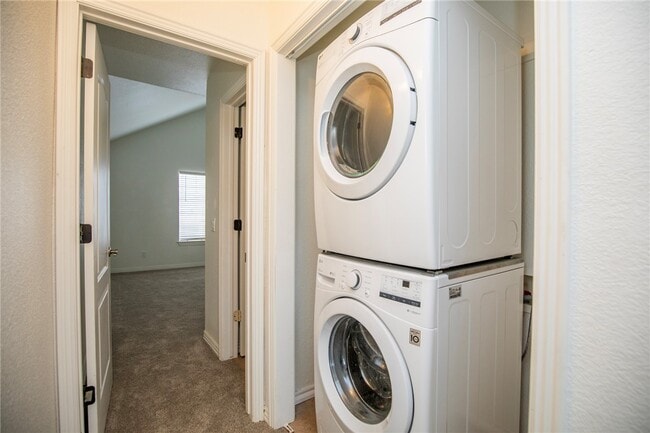 Photo - 786 W Breeze Cove