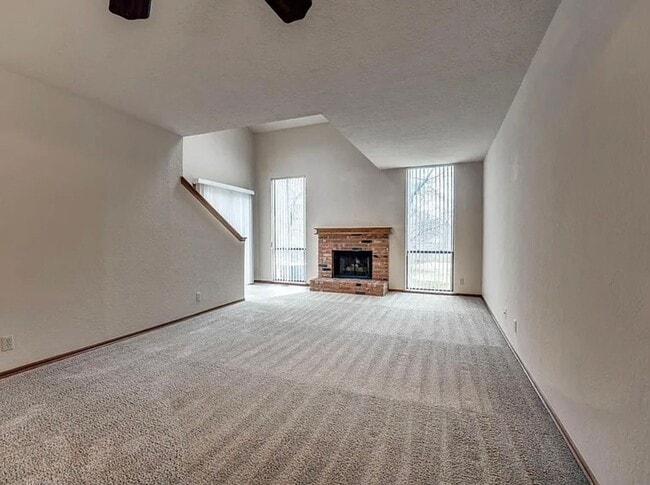 Photo - Beautiful 3bed/3bath Townhome Available in Westside Norman!!