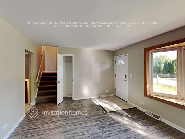 Photo - 26W064 Harrison St