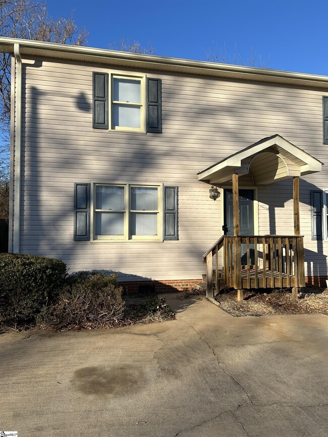 Photo - 132 Country Cove Ln Townhome