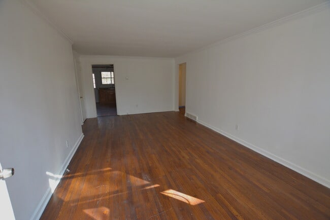 Building Photo - 212 West St Unit 1