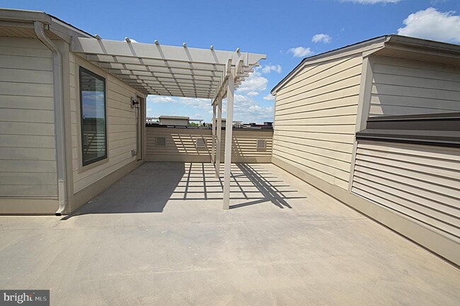 Photo - 44840 Tiverton Sq
