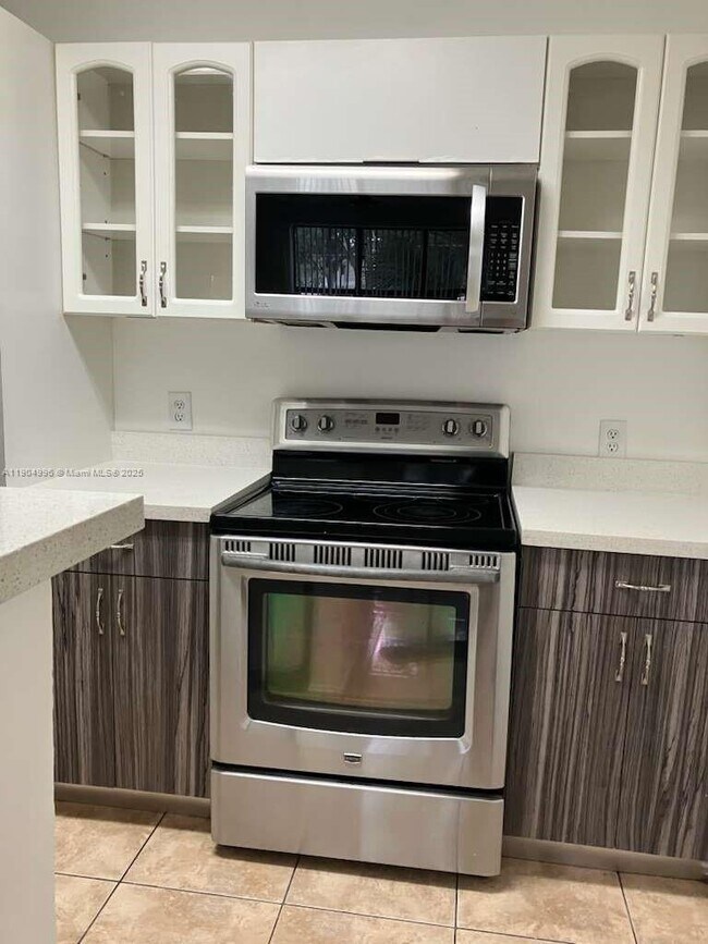 Photo - 4581 W McNab Rd Unidad 14