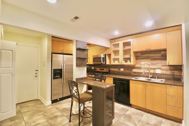 Photo - 12 Oak Creek Dr Unit 1213