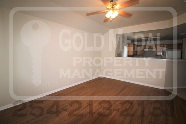 Photo - 3603 Dustin Ct Unidad A
