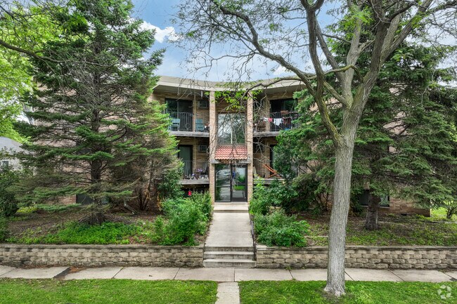 Photo - Irvine Park Apts