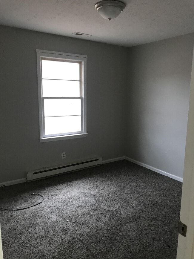 Photo - 242 Cherry Ln