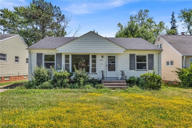 Building Photo - 18304 Garden Blvd
