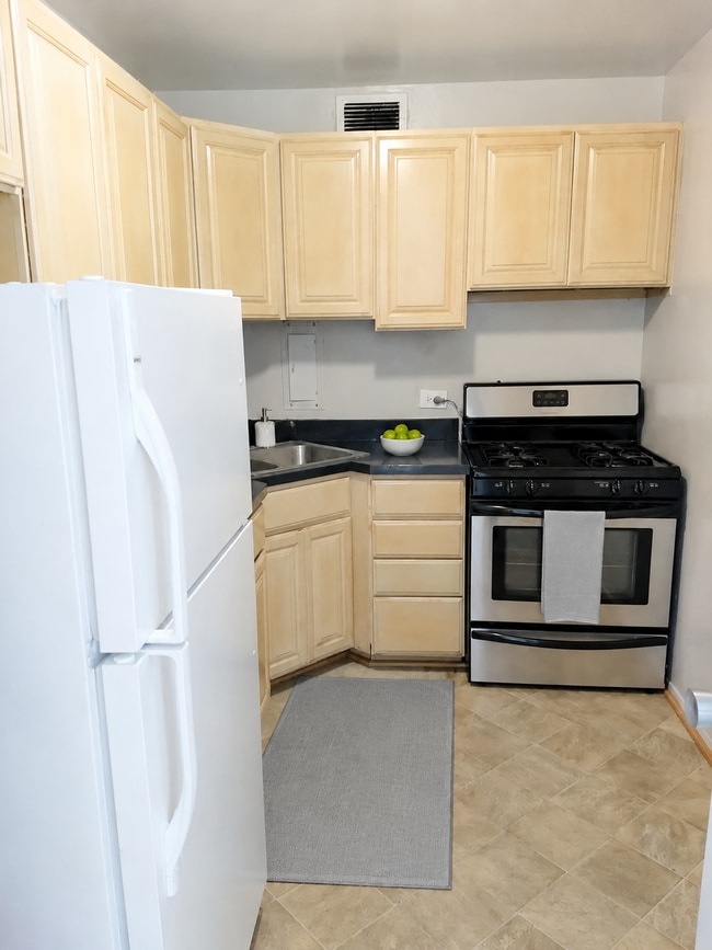 Photo - 1401 E 55th St Unit 1016N