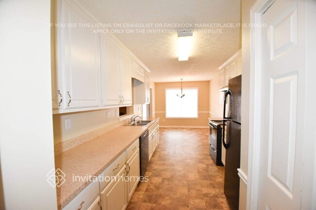 Photo - 770 Freeman Dr