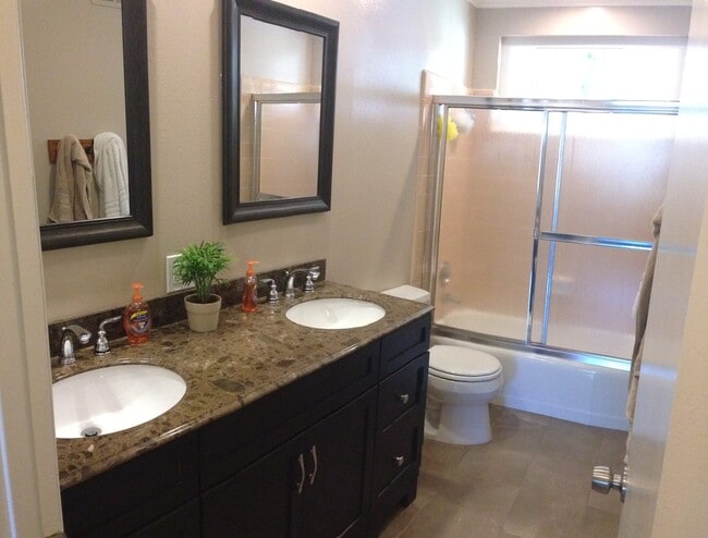 Photo - 841 Cortez St