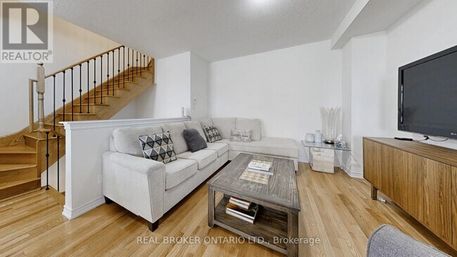 Photo - 17 Blackpool Ln