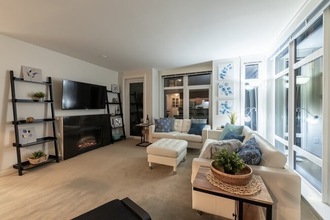 Photo - 2721 1st Ave Unit 410