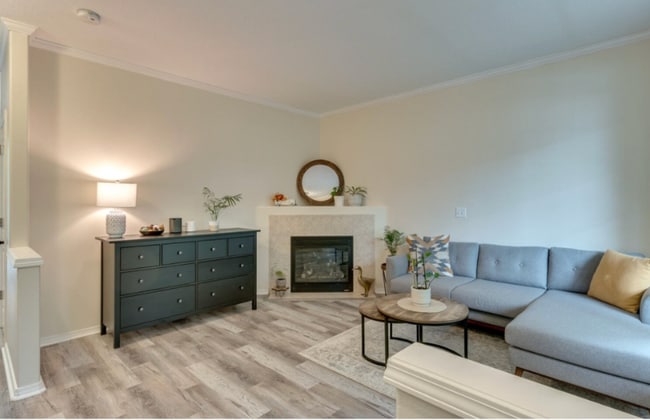 Photo - 1148 54th St