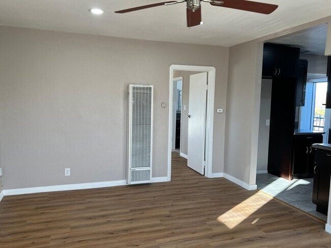 Living Room - 3827 Grand Ave